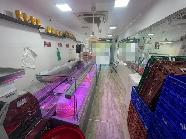 Oportunidad de Traspaso: Carnicería en Funcionamiento en Riu Sud (Santa Coloma de Gramenet) - Arcadia Barcelona