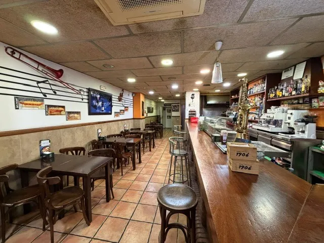 ¡Gran Oportunidad de Negocio! Traspaso de Restaurante con Licencia C3 en Fort Pienc, Barcelona - Arcadia Barcelona