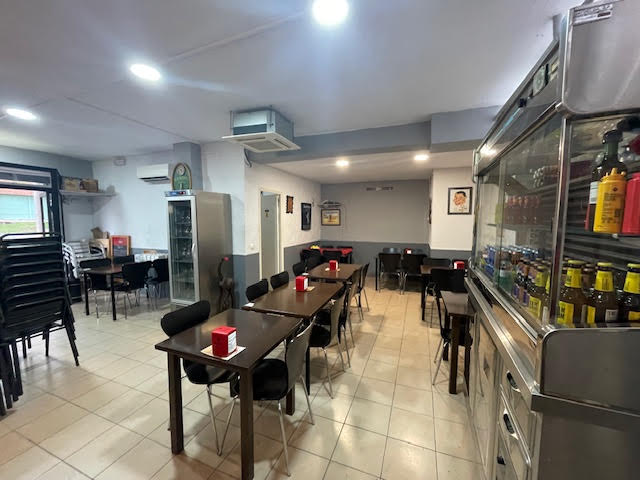 Restaurante con licencia C3 en venta en la Guinaueta, Barcelona